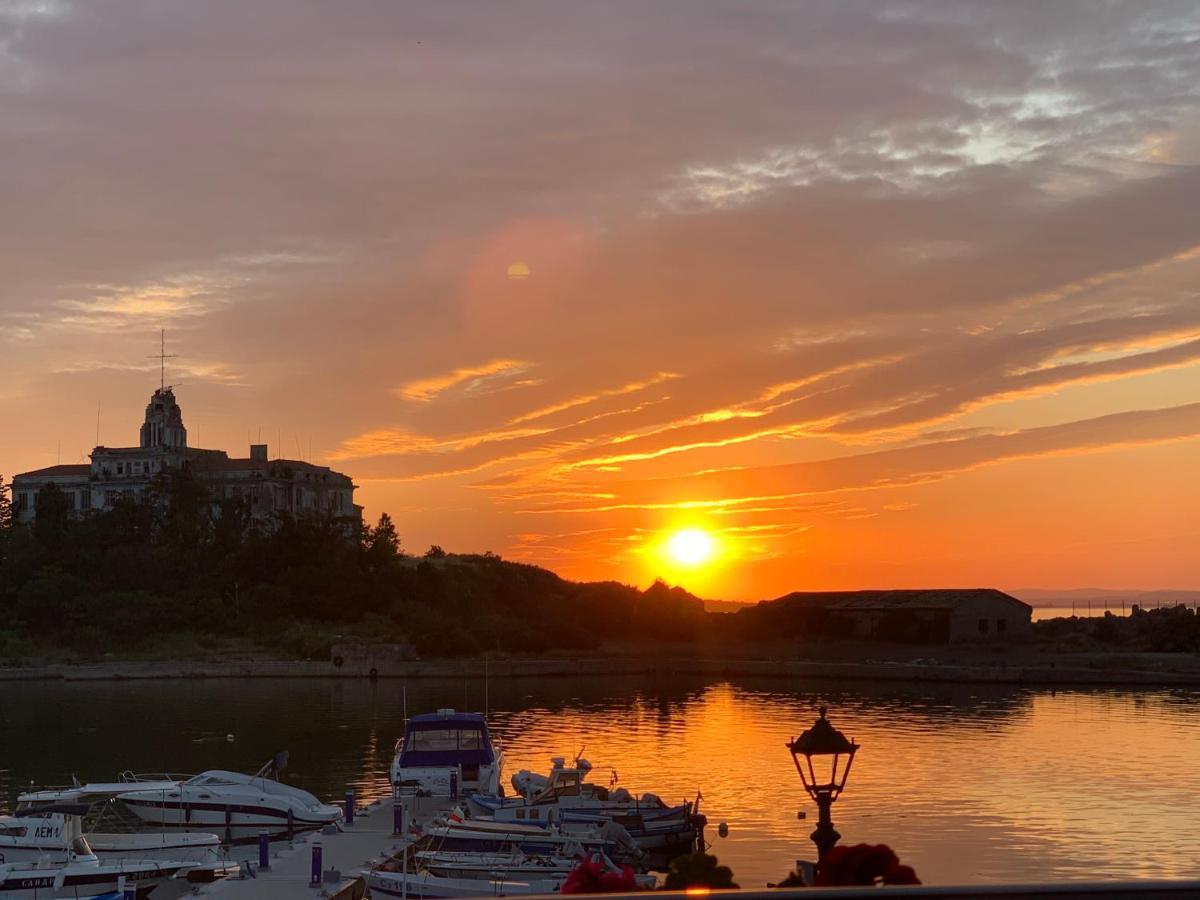 Panorama Bay Apartman Szozopol Kültér fotó